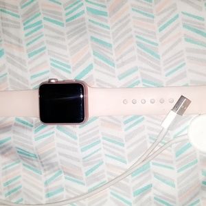 Apple watch + charger & extra band